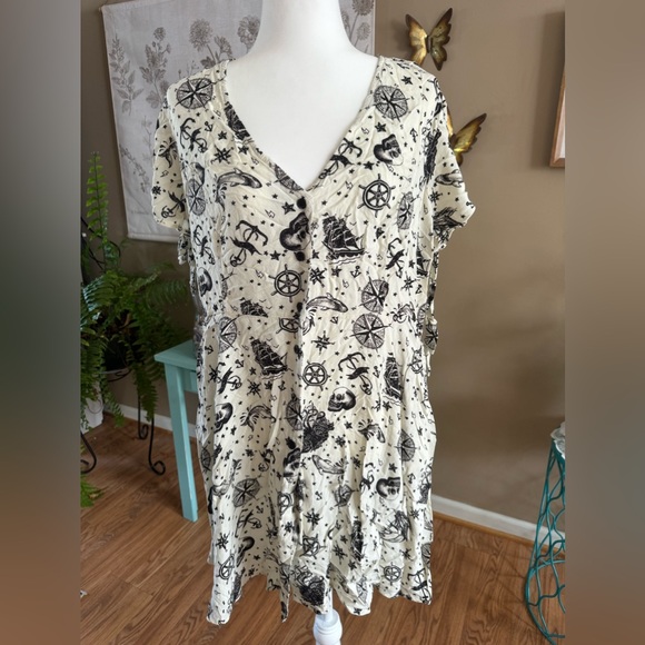 Hot topic Midnight Hour Sz 3x dress - Picture 1 of 3